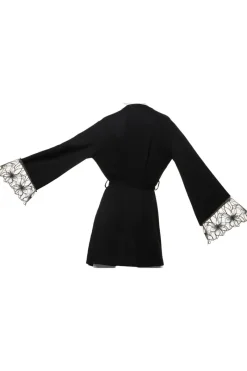 Kimonos & Robes><noscript><img width=