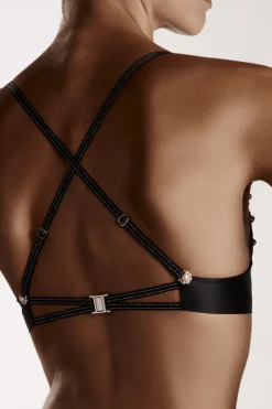 Sexy Lingerie | Halterneck Bras><noscript><img width=
