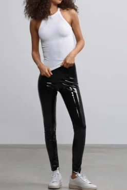 Ready To Wear><noscript><img width=