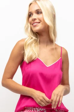 Pyjama Tops | Mother's Day><noscript><img width=