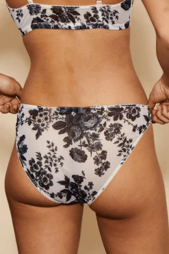 £30 And Under | Briefs><noscript><img width=