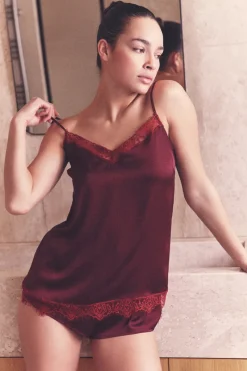 Pyjama Tops | Red Lingerie>Simone Pérèle Satin Secrets Camisole Spinel Red