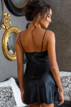 Silk Nightwear | Nighties, Babydolls & Chemises>Marjolaine Soie Unie Silk Short Slip Black