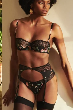 Sexy Lingerie | Luxury French Lingerie><noscript><img width=