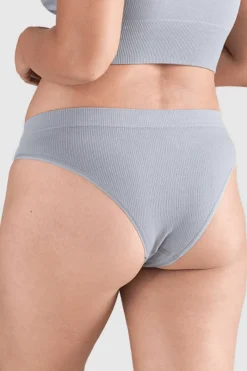 £30 And Under | Briefs><noscript><img width=