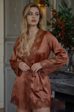 Kimonos & Robes | Silk Nightwear><noscript><img width=